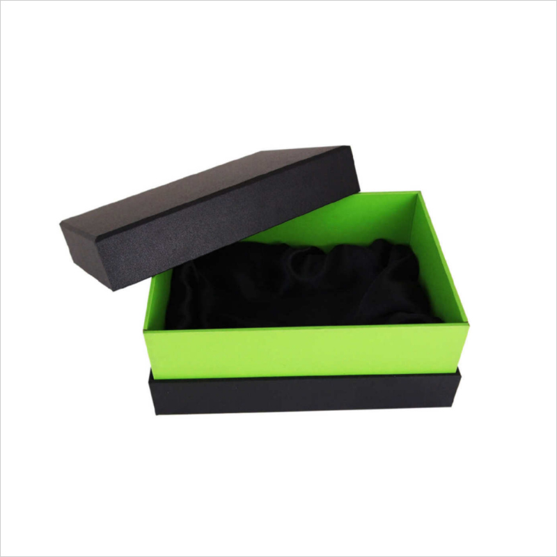 CM 003 - Custom Made Gift Box