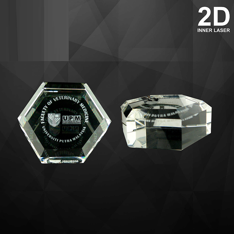 9070 - Hexagon Crystal Paper Weight