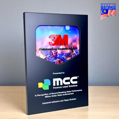 5237 - Innovative Design Acrylic Award