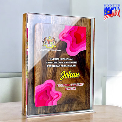 5236 - Innovative Design Acrylic Award