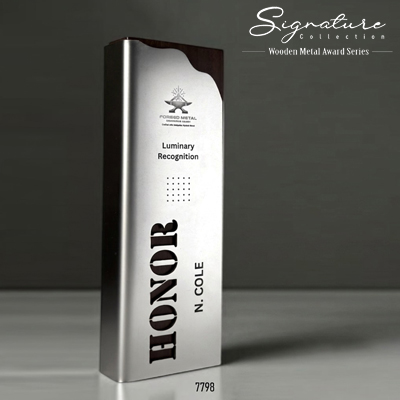 7798 - Luminary Wooden Award